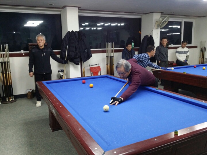 운동장당구장 이미지