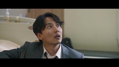 나에게만 그녀가 보이기 시작했다. 천우희 김남길 주연 ＜영화 어느날＞ 01 | 인스티즈