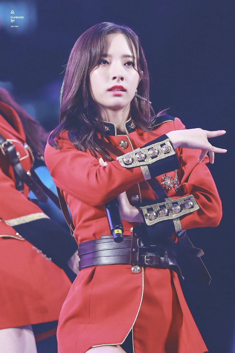 영동대로 거리응원무대 우주소녀 보나.jpgif | 인스티즈