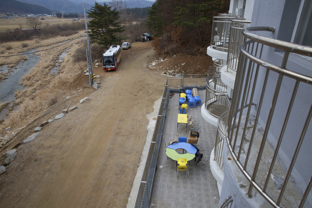 숲사잇길펜션 이미지