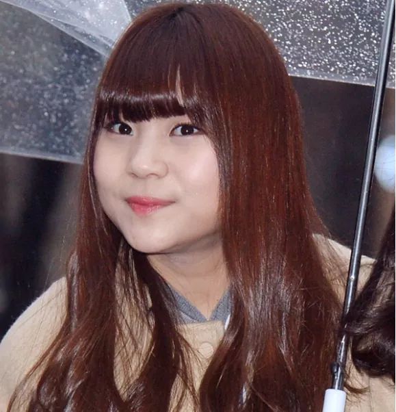 다이어트하고 이뻐진 엄지.jpg | 인스티즈