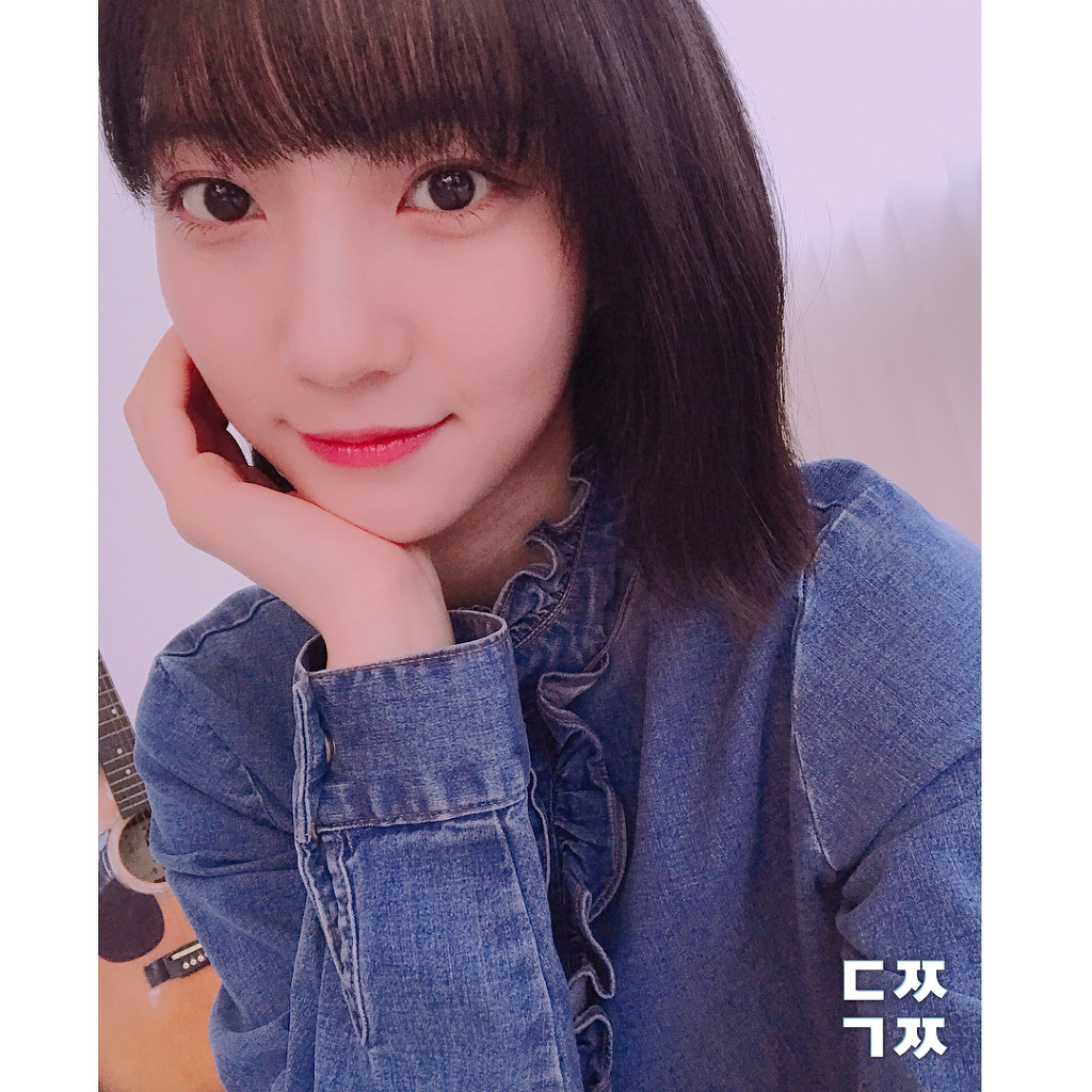 [오마이걸] 하루 한번 랜덤짤 | 인스티즈