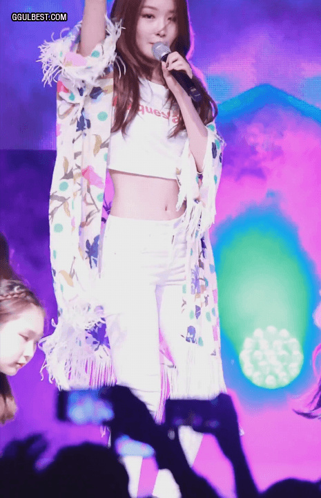 섹시가수 청하.gif | 인스티즈