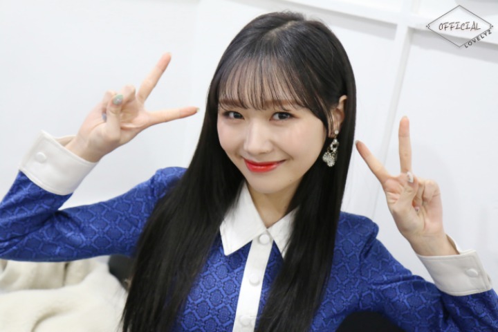 [러블리즈] 퇴근길 버스가 생각보다 널널해서 수정이 | 인스티즈