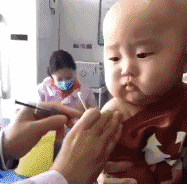 사나이는 아파도 참는것..gif | 인스티즈