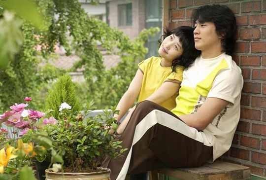 옥탑방하면 떠오르는 연예인...jpg | 인스티즈