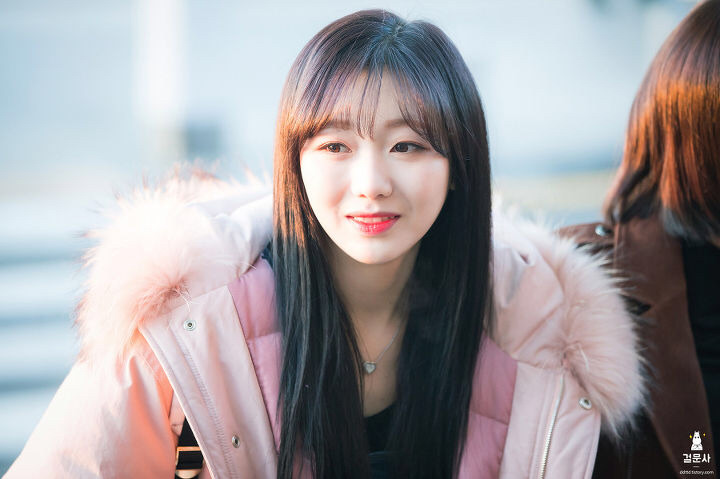 [러블리즈] 오늘의 저녁은 딤섬과 우육면이라서 수정이 | 인스티즈
