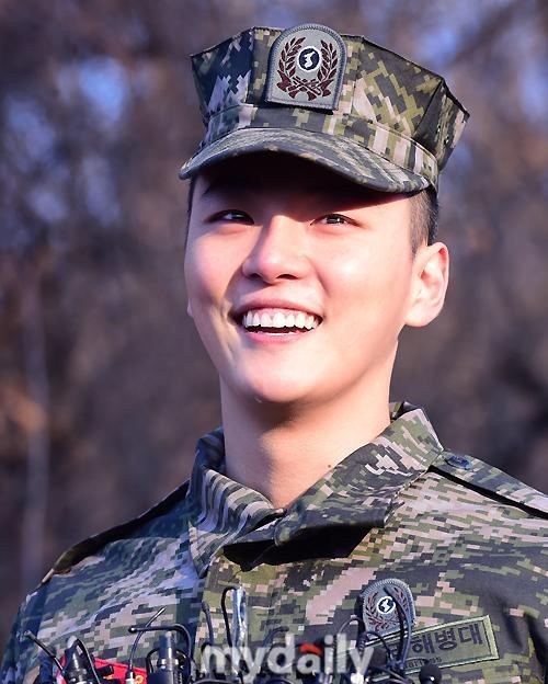 과거로 한 곳으로만 돌아갈수 있다면 고3 1학기 vs 전역하는 날 아침 | 인스티즈