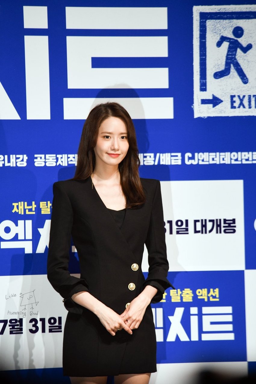 99F6F54A5E84AF4E18D8A9